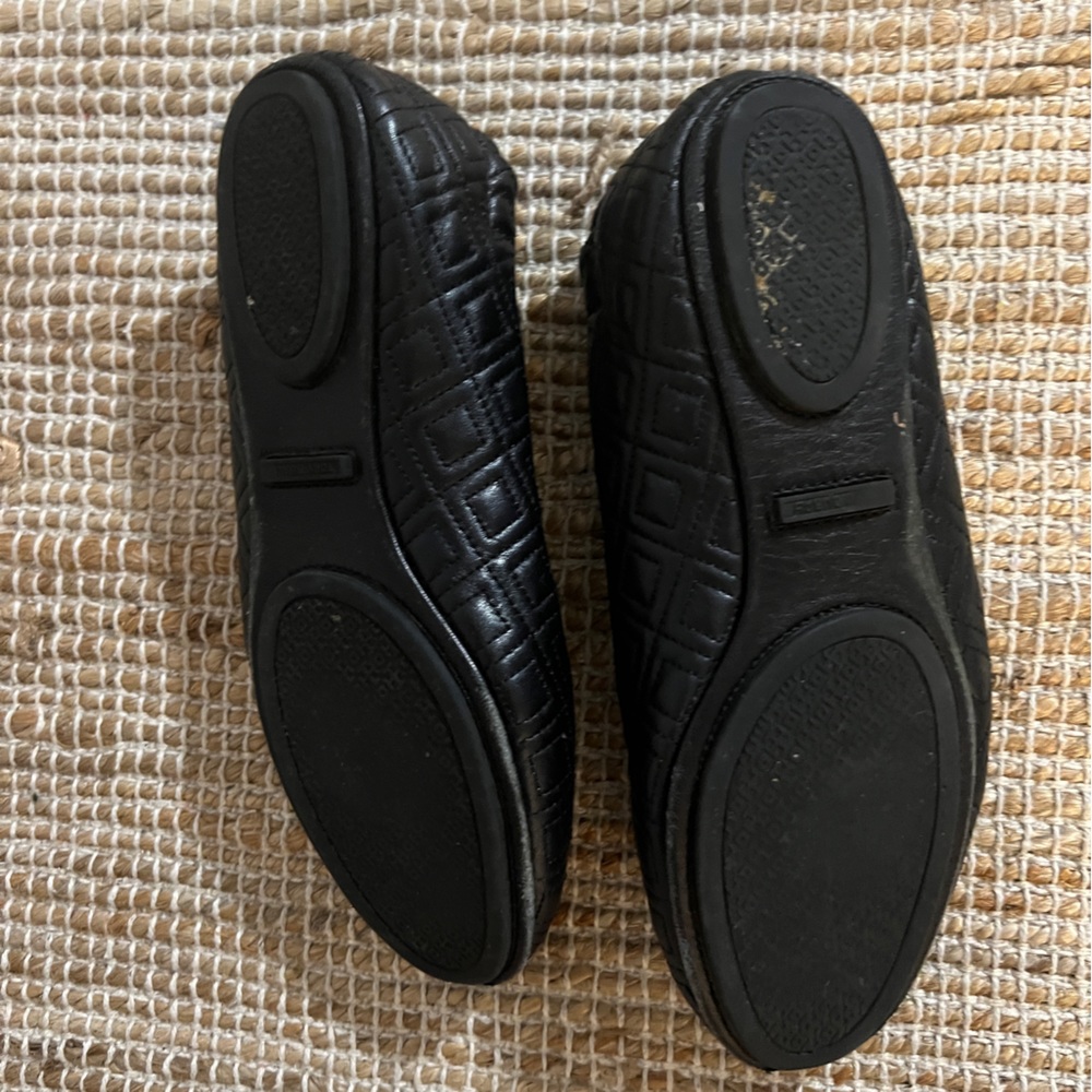 Tory Burch quilted Minnie ballet flat in black - Picture 3 of 3